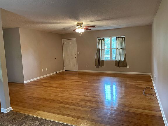 5th image of 2048 Carburg Ct