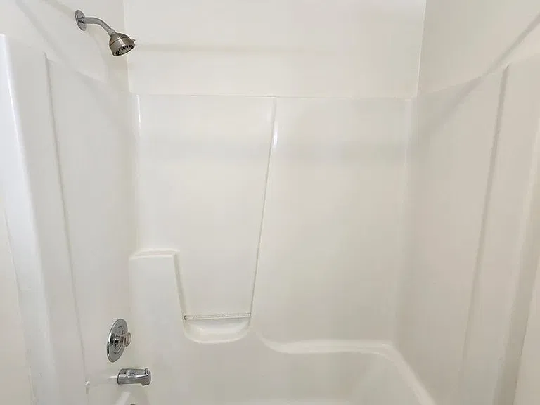 414-417 426 Munson Pl — Photo 15