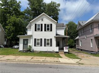 313 N 8th St, Cambridge, OH 43725