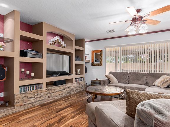5th image of 8835 W Salter Dr