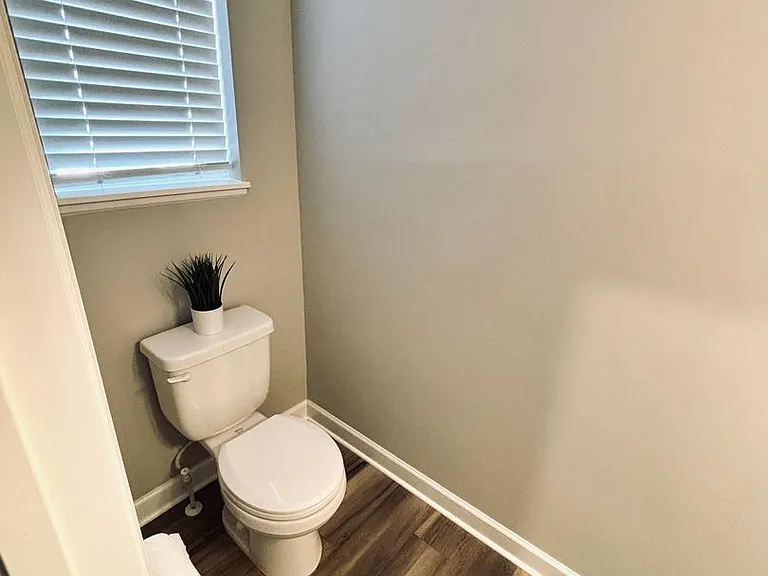 7368 183rd St W — Photo 27