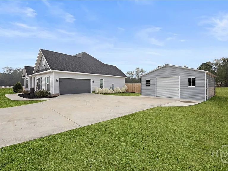440 Rivercrest Dr — Photo 16