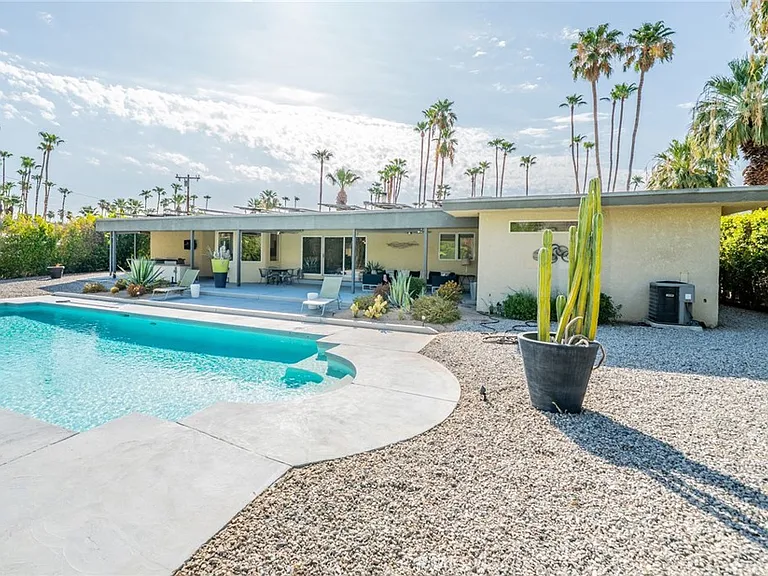 1600 E Palm Tree Dr — Photo 41