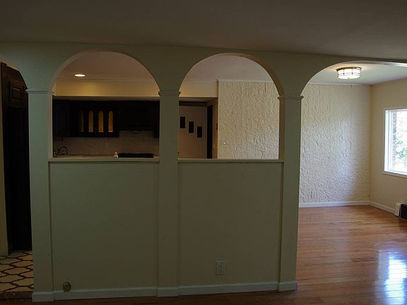3rd image of 1384 Star Ave