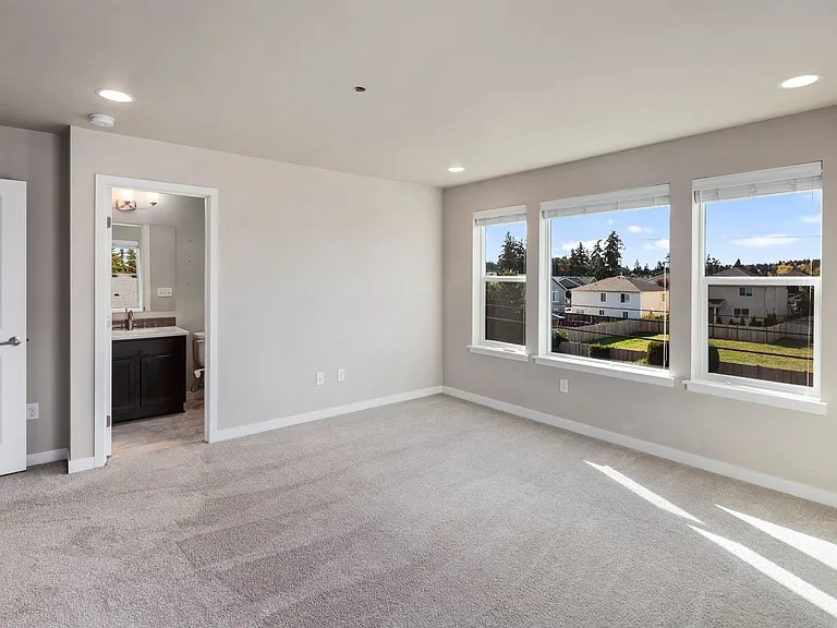 Rainier View Court Townhomes — Photo 25