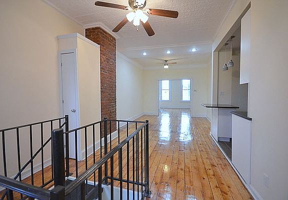 4th image of 306 15th St #1