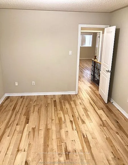 4 Stookes Cres — Photo 25