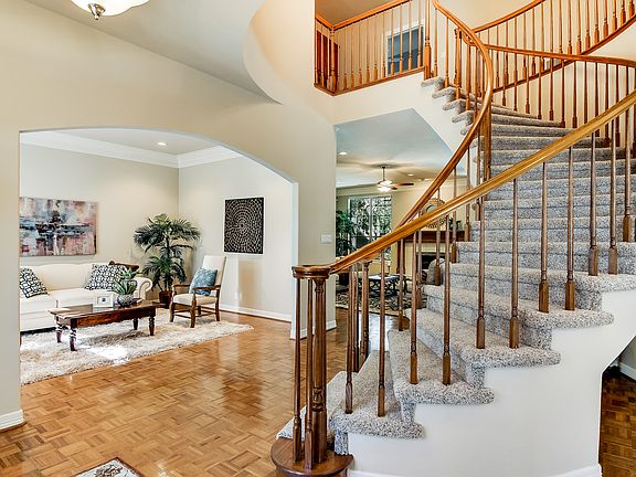 5th image of 11830 Elmscourt