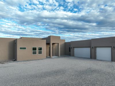 963 Camino Sin Pasada, Corrales, NM, 87048