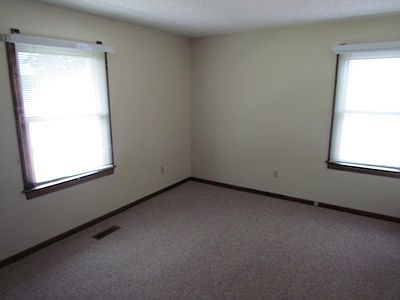 5th image of 108A Hawthorne Dr