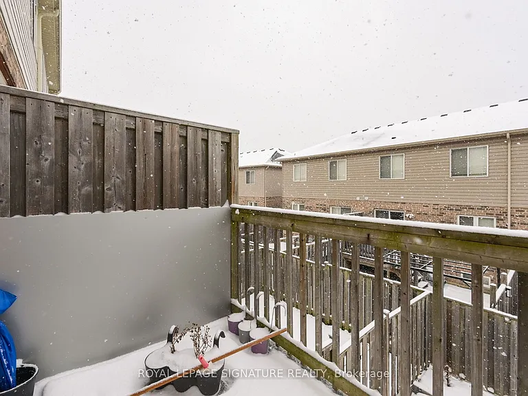 96 Highgate Dr #LOWER LEVEL B — Photo 22