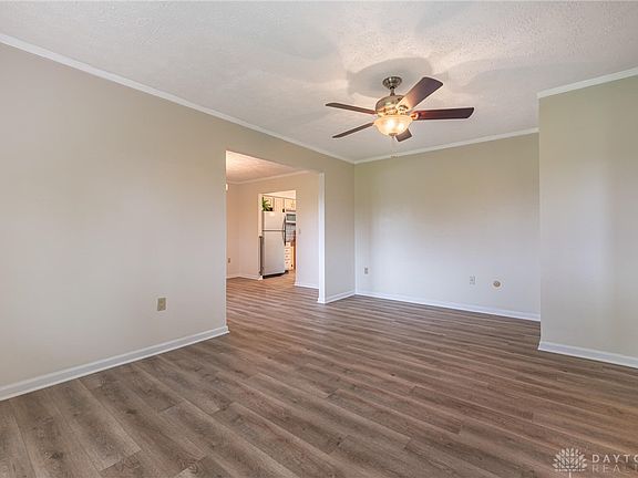 5th image of 4845 Broadway Rd