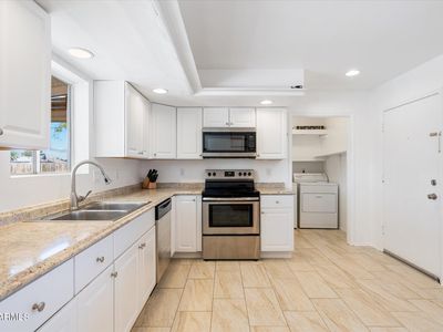 585 E MONTEBELLO Avenue, Apache Junction, AZ, 85119