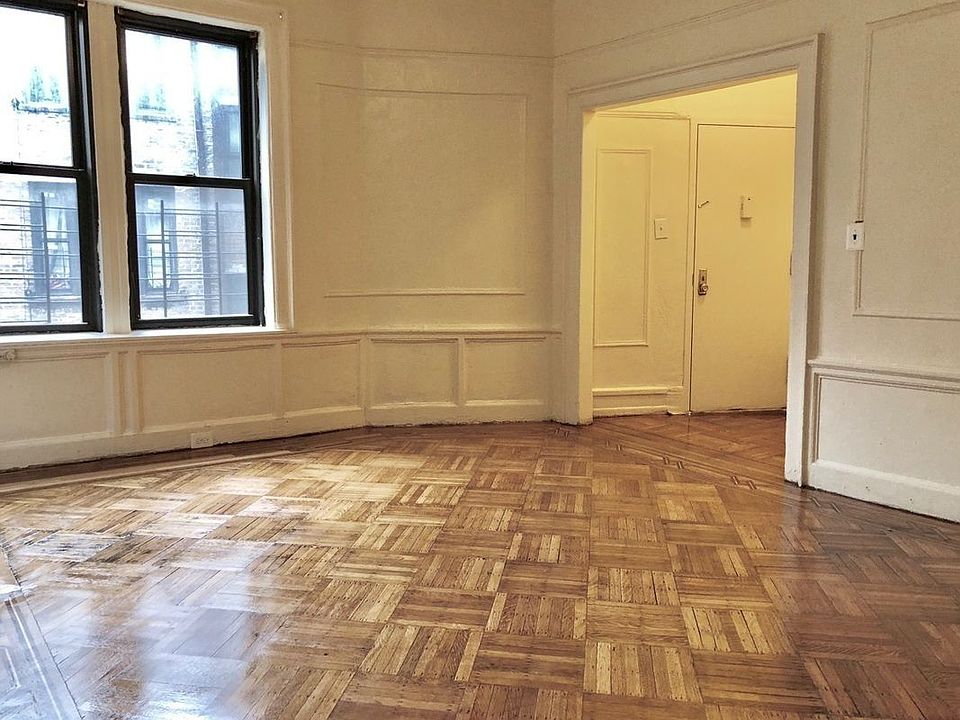 1st image of 636 E 21st St APT 31
