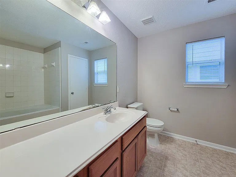 20759 Cypress Crescent Ln — Photo 24