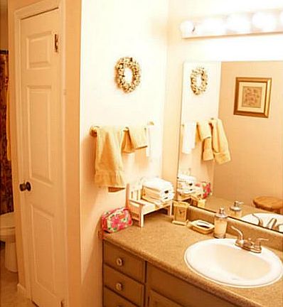 3rd image of 2740 Stafford Ct