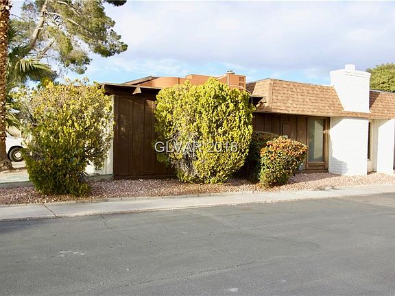 2nd image of 2764 Heritage Cir