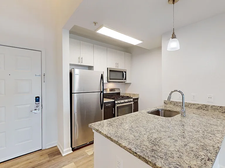 Sullivan Place — Photo 131