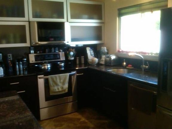 New kitchen & appliances