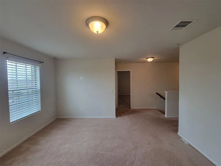 20135 Linden Spruce Ln — Photo 14