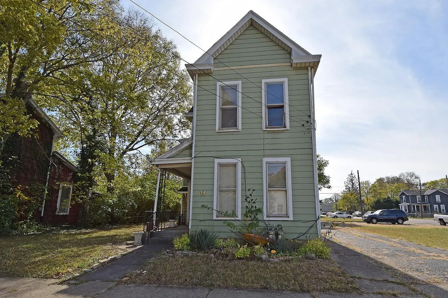 2 bed, 1000 sqft, $1,100 — Photo 2