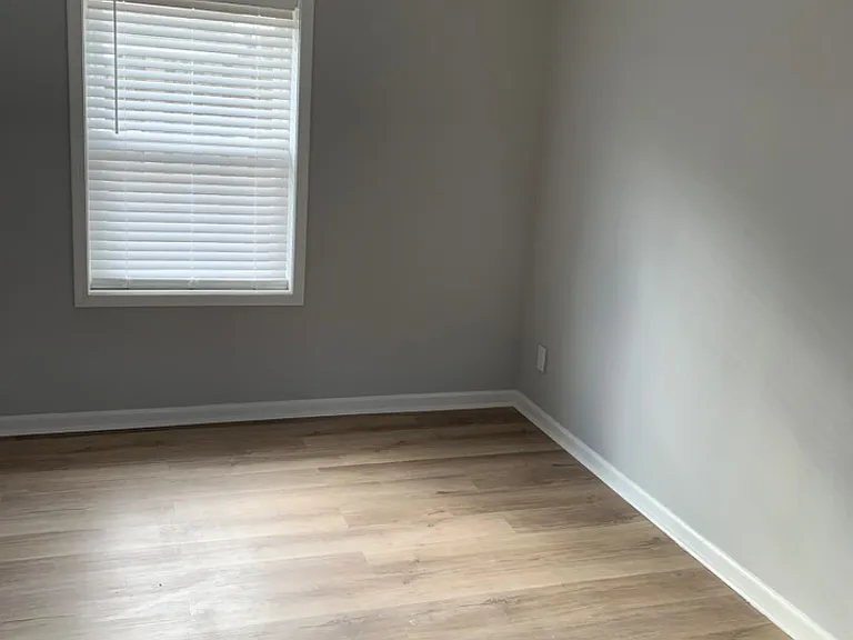 Unit Photo