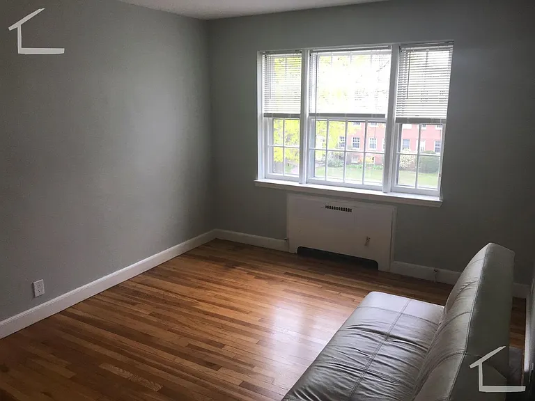 36 Browne St #D5 — Photo 6