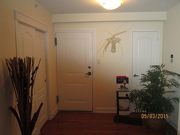 4th image of 60 Parkway Dr E APT 7K
