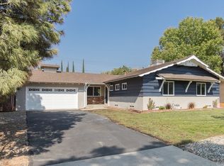 26198 Orchid Dr, Highland, CA 92346