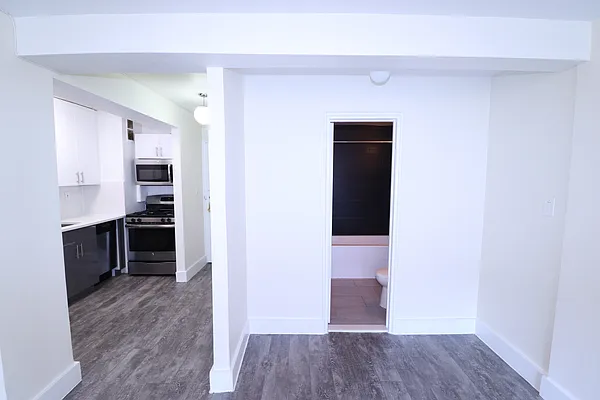 Rented by Oxford Property Group | media 16