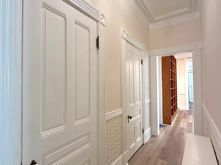 152 Grand St #1 — Photo 9