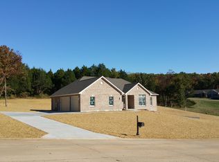 203 Scarlet Oak Loop, Villa Ridge, MO 63089