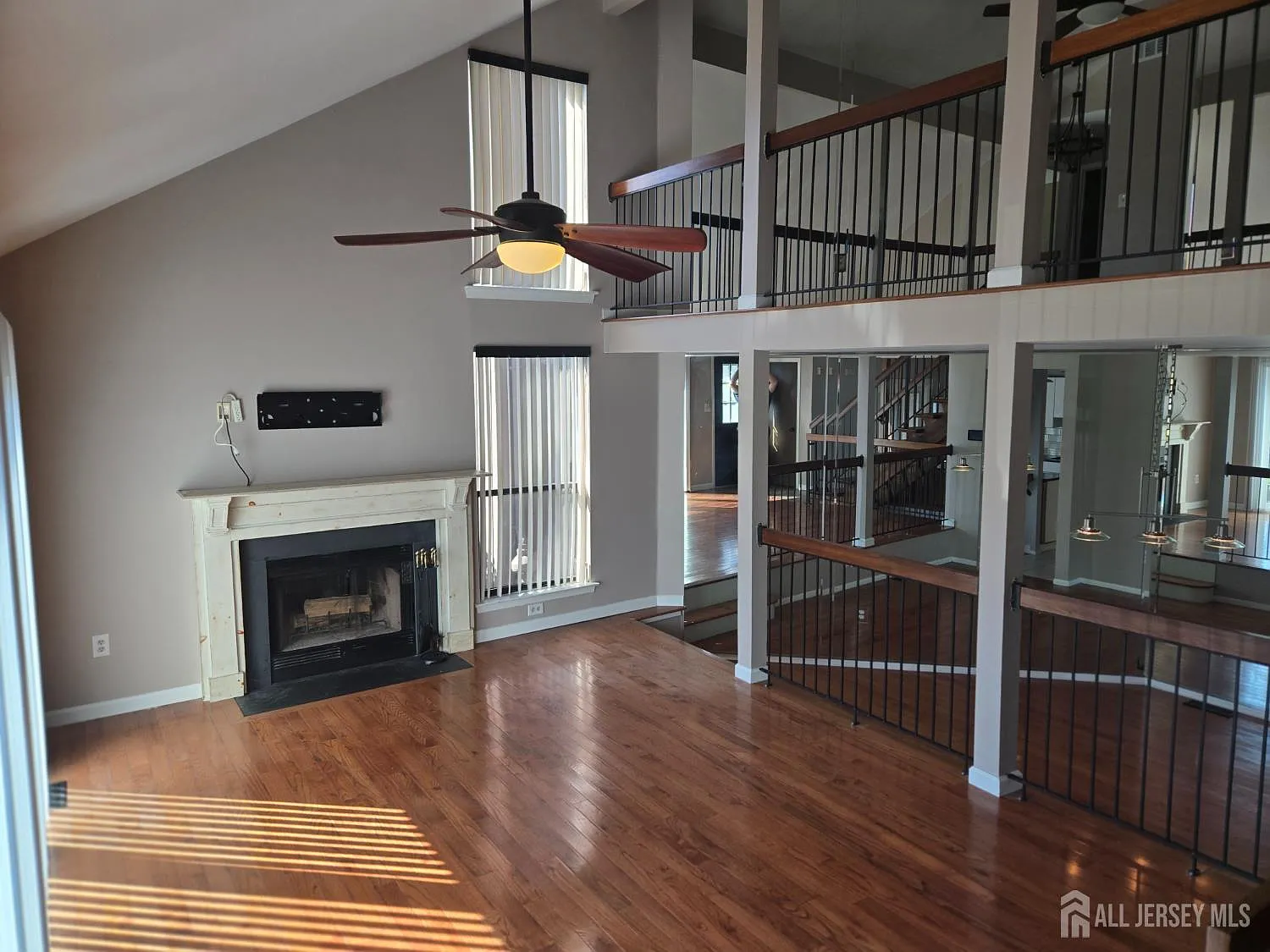 3612 Bloomingdale Dr — Photo 4