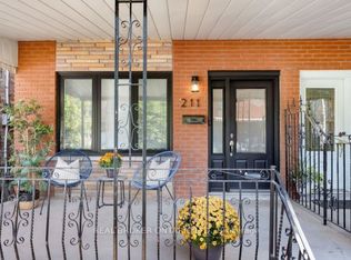 211 Markham St, Toronto, ON M6J2G7