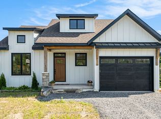 29 Whittlers Cove Ln #2, Rideau Lakes, ON K0G1X0