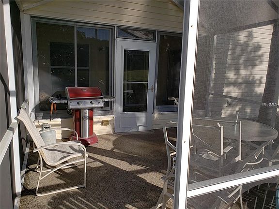 3rd image of 25047 Cranes Roost Cir