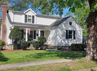 7 Longworth Rd, Worcester, MA 01602