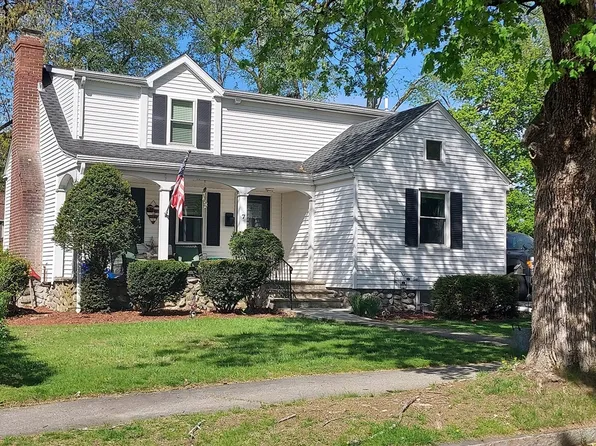 7 Longworth Rd, Worcester, MA 01602
