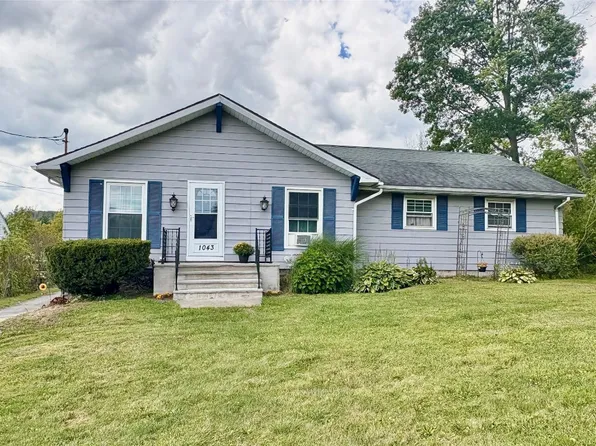 1043 Taft Ave, Endicott, NY 13760