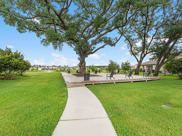 11702 Glossy Oak Ln — Photo 23