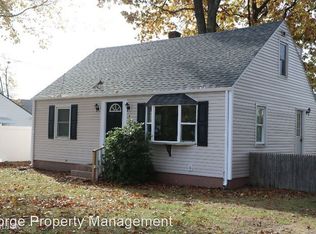 90 Spear Rd, Springfield, MA 01119