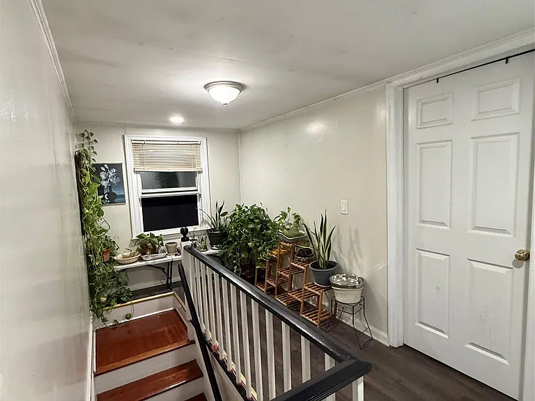 71 Ribbon St — Photo 12