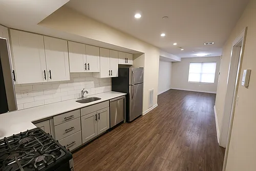 332 Talbot Ave Photo 1