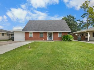 305 Harding Dr, Houma, LA 70364