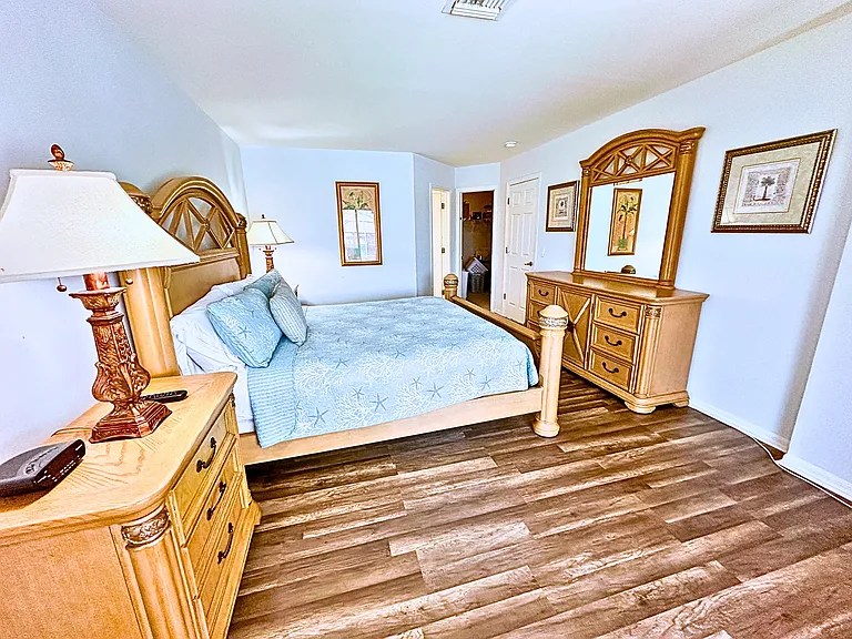 Hickory Ct — Photo 10