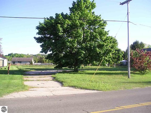 5th image of 7249 S Shore Dr