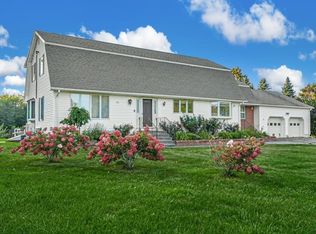 25 Fairbanks St, West Boylston, MA 01583