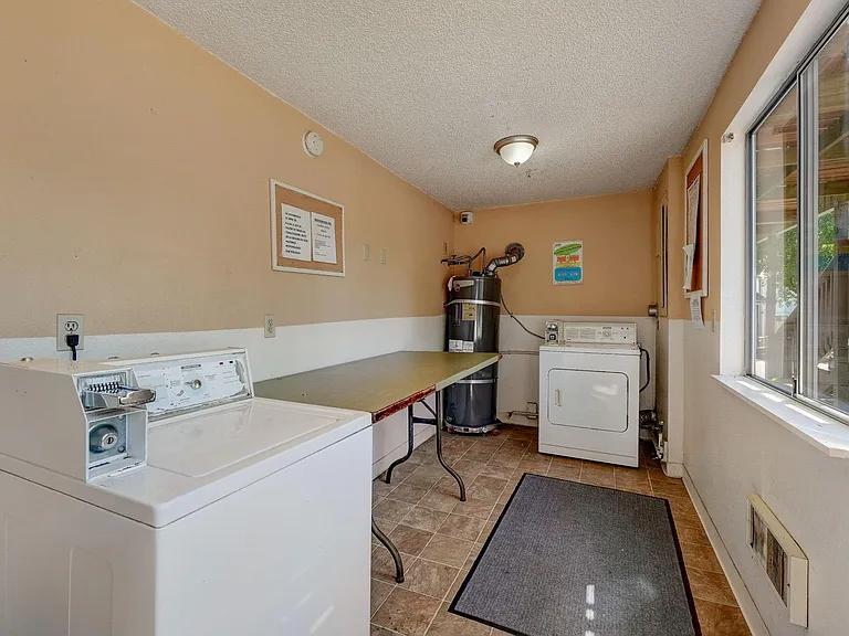 Coin-operated laundry room