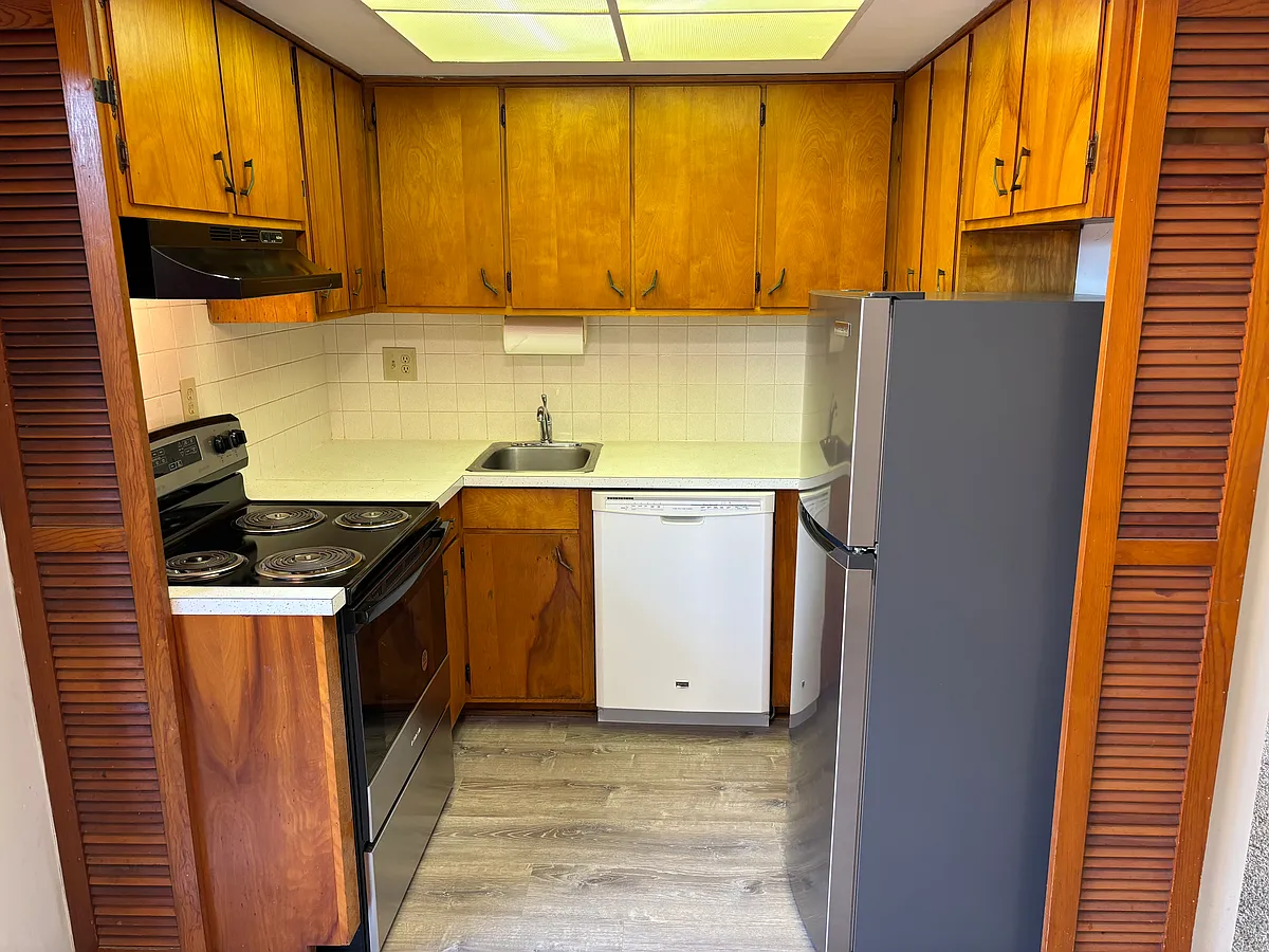 Building Photo - 7583 Peyton St NW #7583