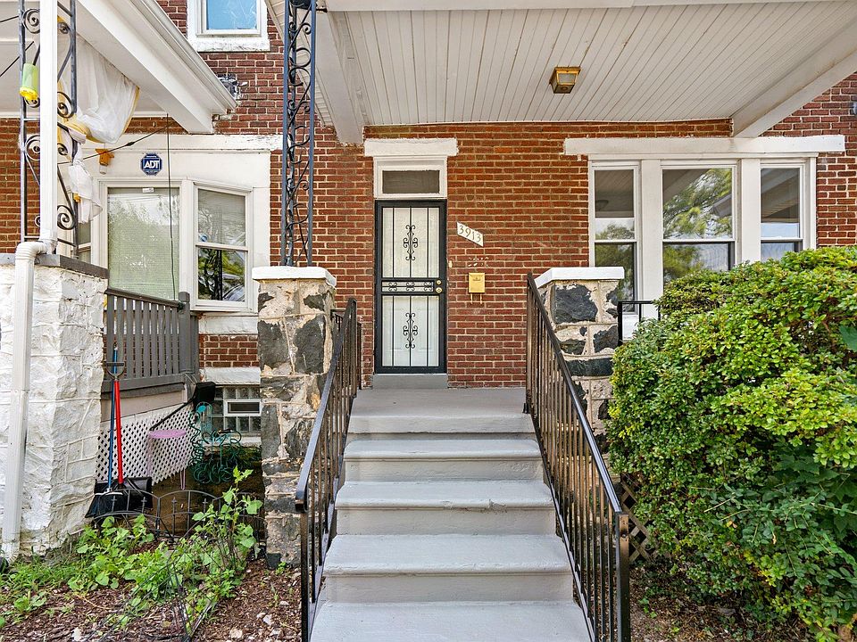 1st image of 3913 Fairview Ave